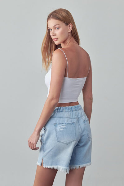 MID-RISE SLOUCH SHORTS